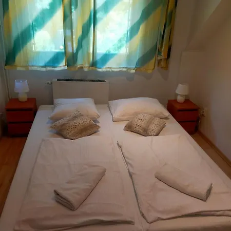 马德拉旅舍 格但斯克