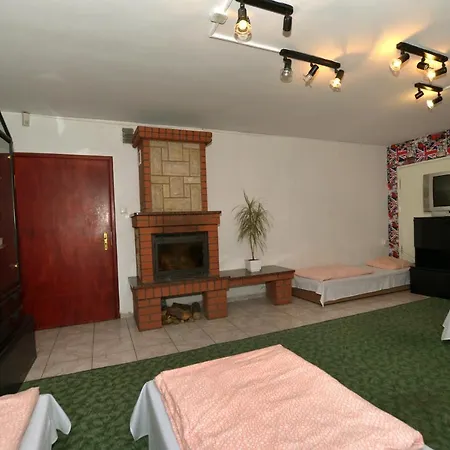 Madeira Hostal *